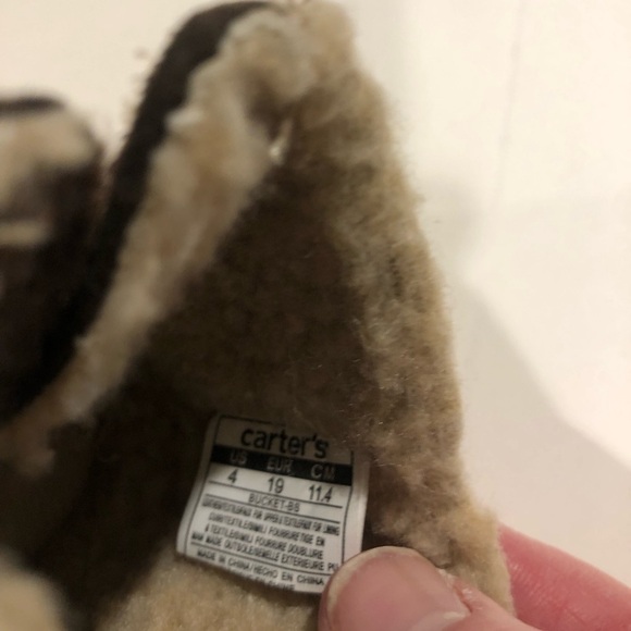 Carter’s Brown bucket boot Baby Boy Size 4 Stage 2 NWT - Picture 4 of 8